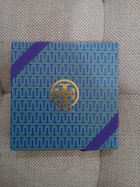 NWT Tory Burch Scalloped Cocktail Linen Napkins Set of 6-Dark Purple
